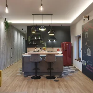 Apartment De 2020 With Free Parking Kroatien