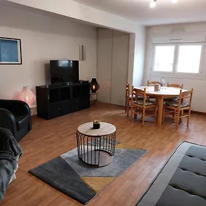 Duplex Climatisé 70m2 Avec Box Privé En Plein Centre Appartement Briançon